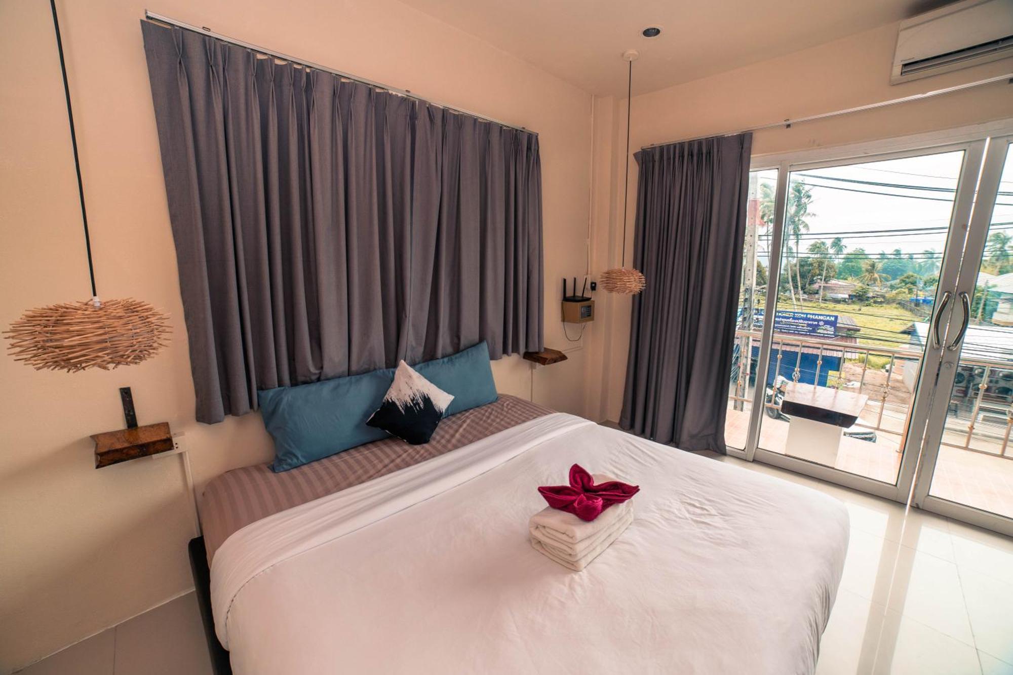 Arena Seaview Hotel Ban Tai Exterior photo