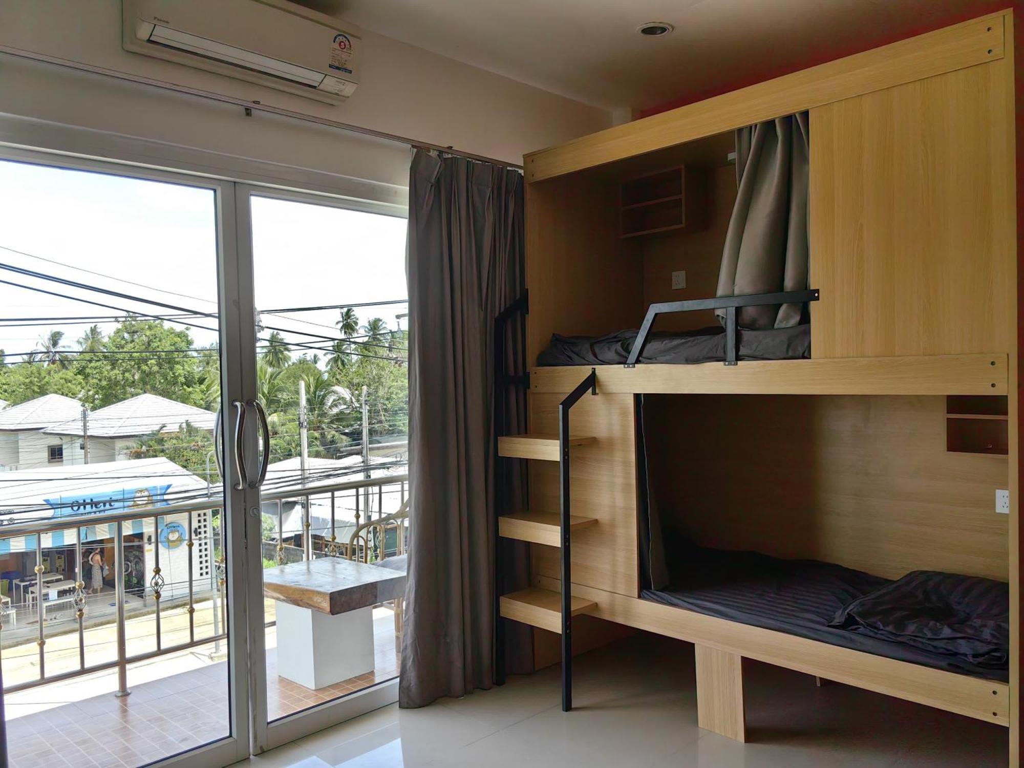 Arena Seaview Hotel Ban Tai Exterior photo